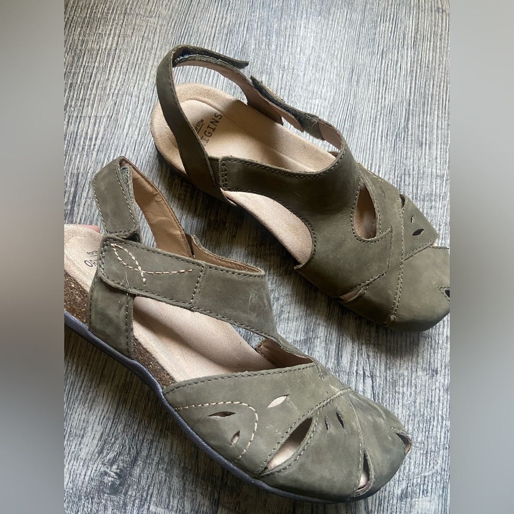 Earth Birdine Casual Round Toe Slip-on Sandals - Olive